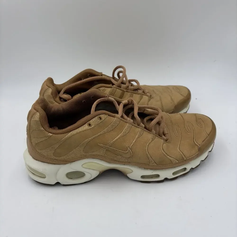 Nike Air Max Plus TN Men's Size 8 Flax Sail Brown And White Gum Sneakers Used